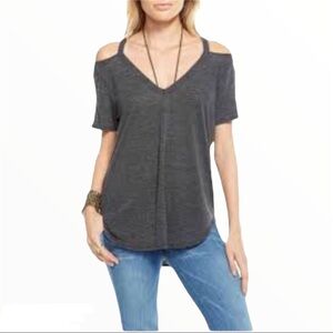 DANTE MALAN Cold Shoulder Tee/Top With V Neck & Cap Sleeves Charcoal Grey Small